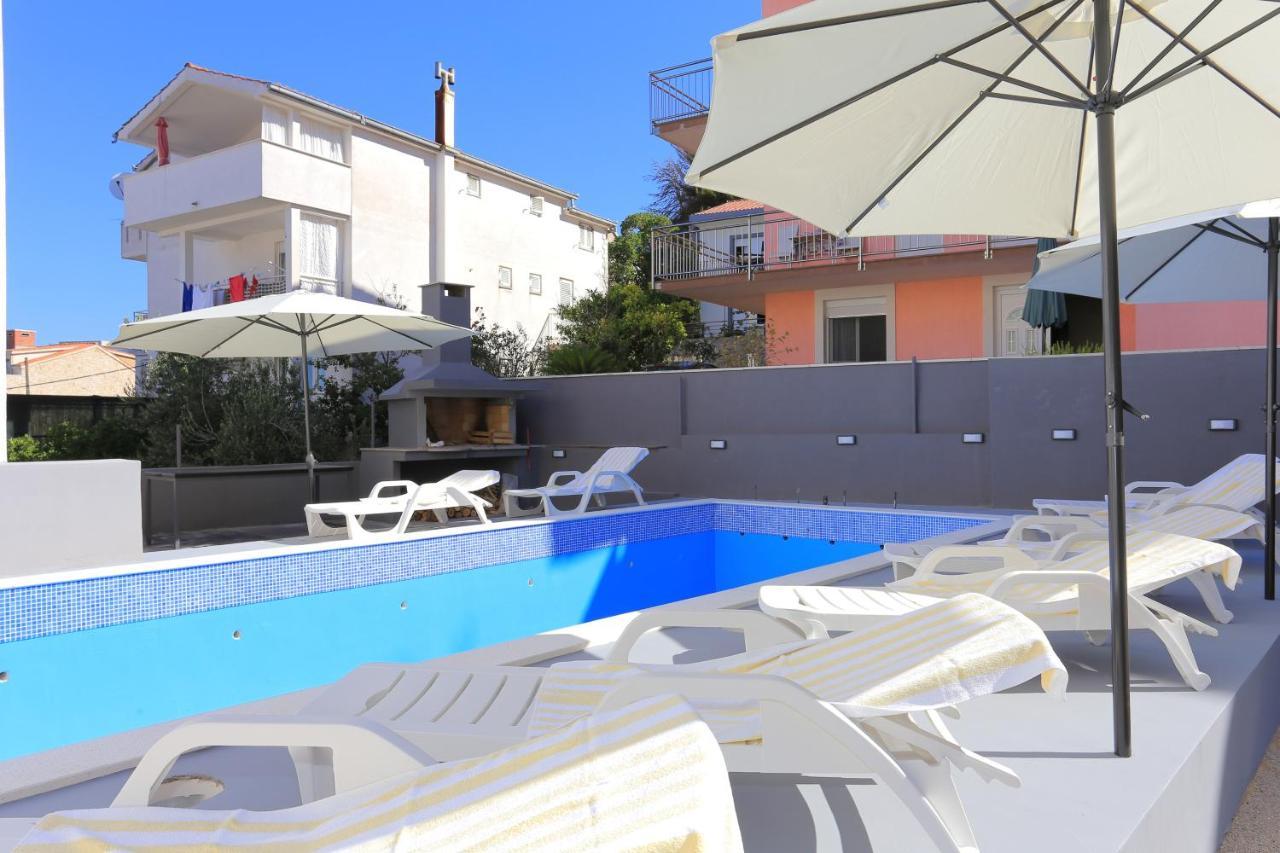 Family Friendly Apartments With A Swimming Pool Podstrana, Split - 4859 Exteriör bild